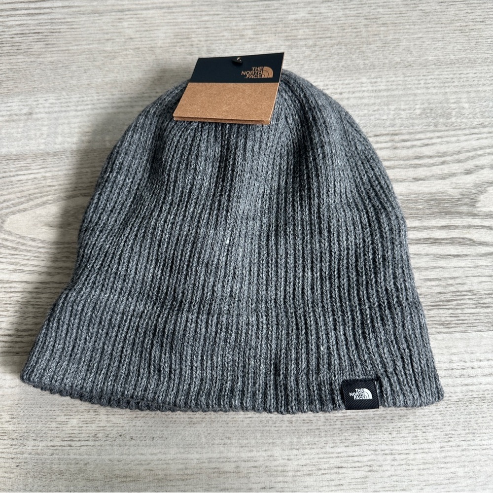 NWT The North Face Gray Rib Beanie